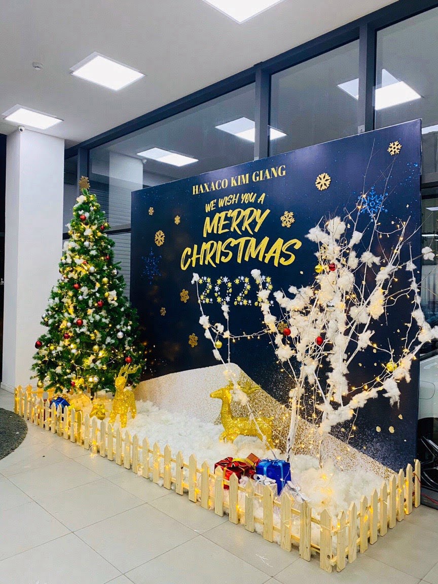 Dịch vụ trang trí Noel trọn gói tại Quận Hoàn Kiếm - Chill decor