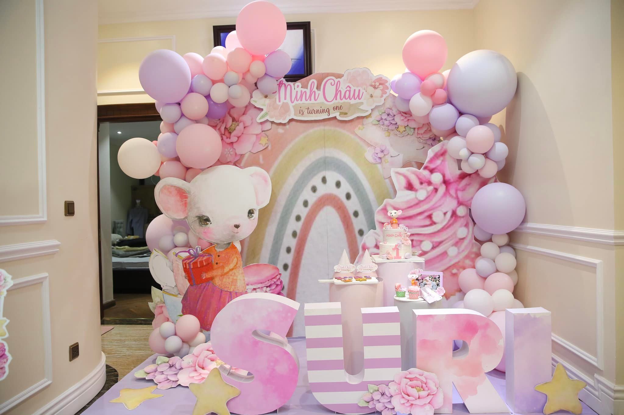 Dịch vụ trang trí sinh nhật cho bé gái 1 tuổi - Chill decor