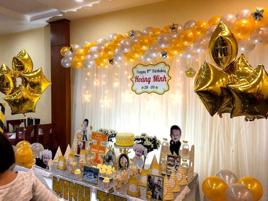 Tổ chức sinh nhật trọn gói cho bé tại nhà hàng Quán Tứ Hải