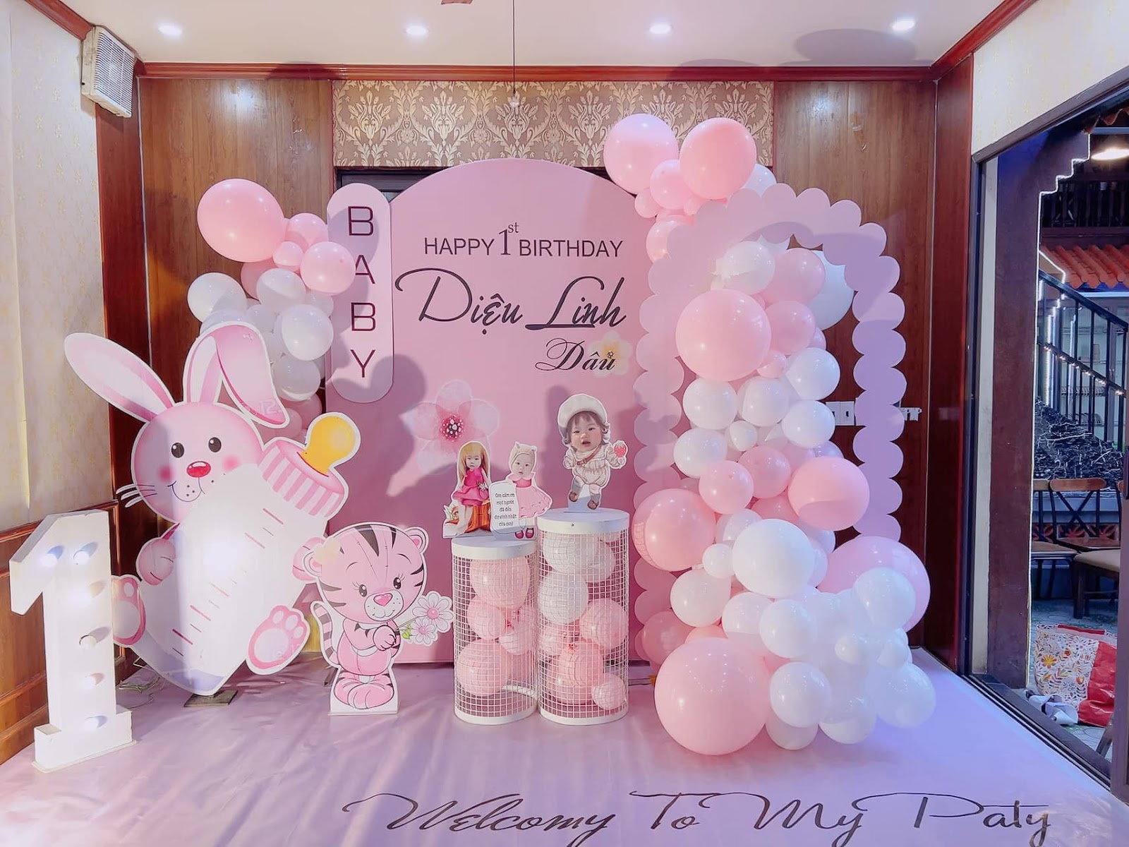 Trang trí sinh nhật công ty sang trọng - Chill Decor chuyên nghiệp