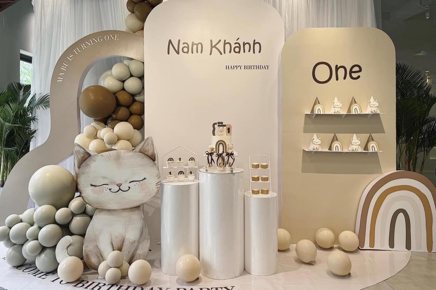 Trang trí sinh nhật cho bé tại chung cư Park Hill